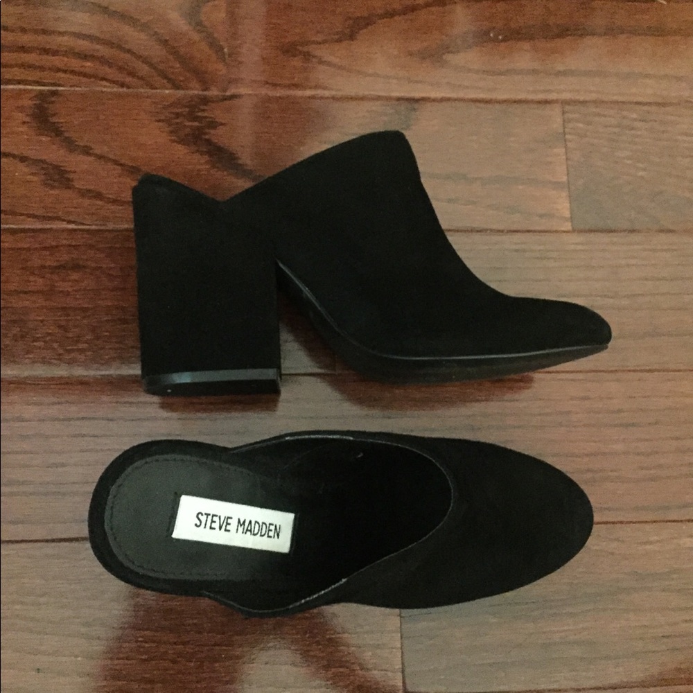 NEVER WORN Steve Madden Stella Suede Block Mule